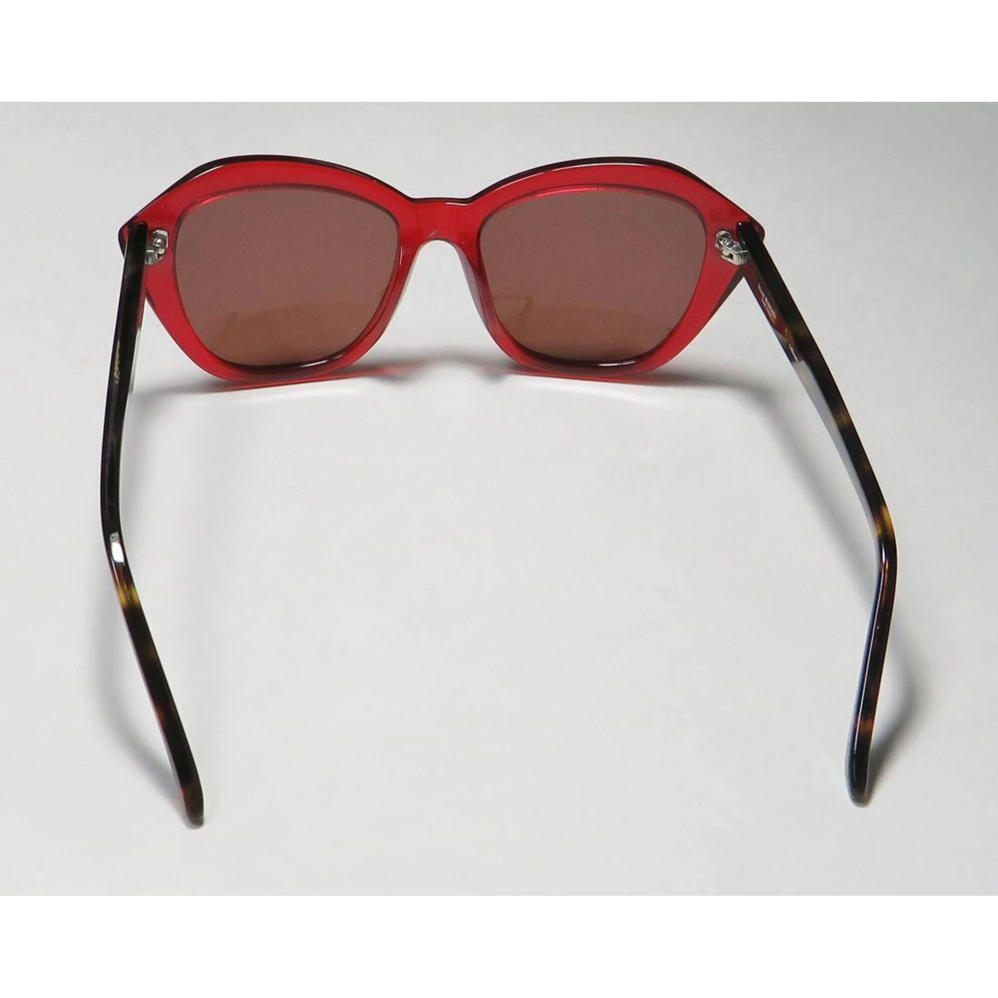 Isaac Mizrahi Women's Sunglasses - Red Plastic Cat Eye Frame | ISAAC MIZRAHI 30218 RE