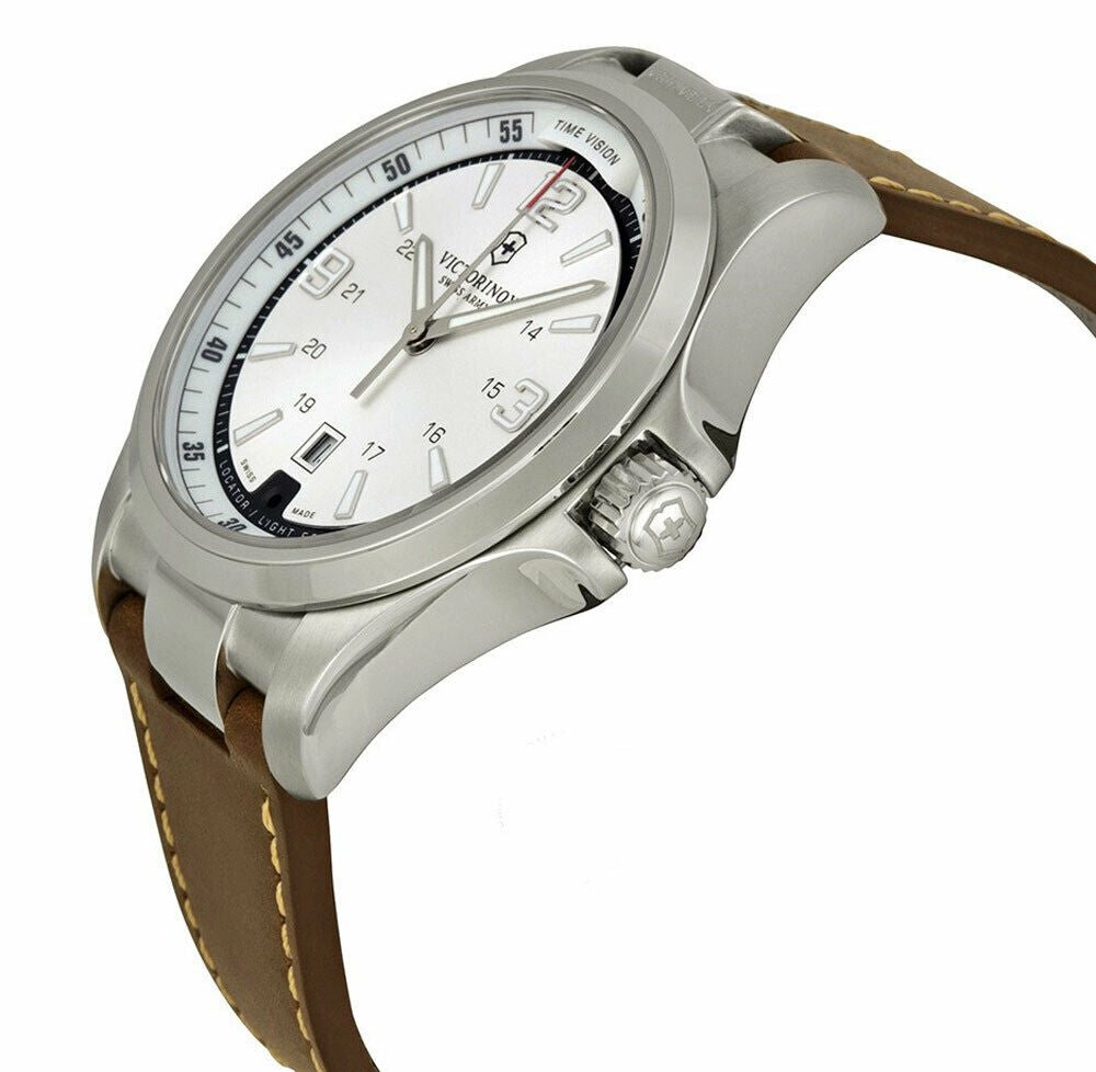 Victorinox Swiss Army Night Vision Steel Brown Leather 241570 Mens Watch Date LED Flashlight